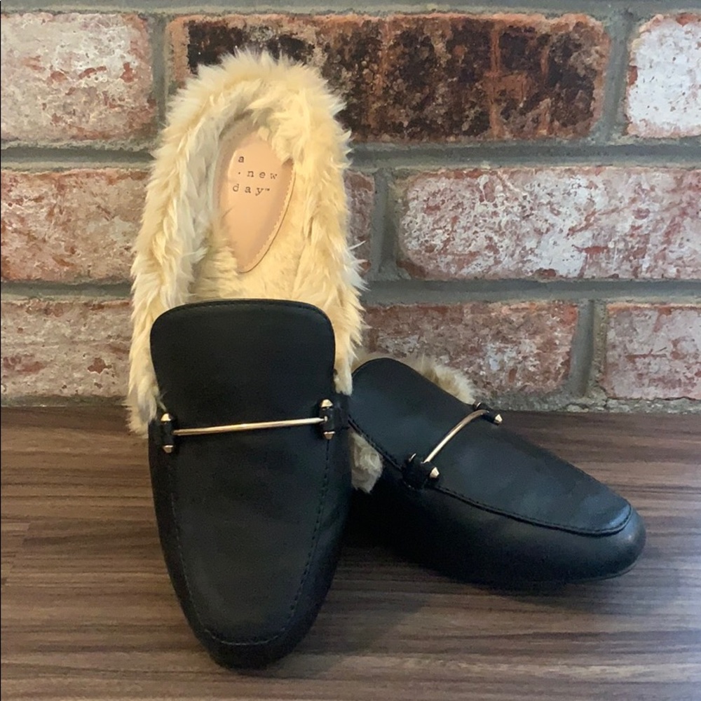 Faux Fur lined Black Mules. Women’s US 9.